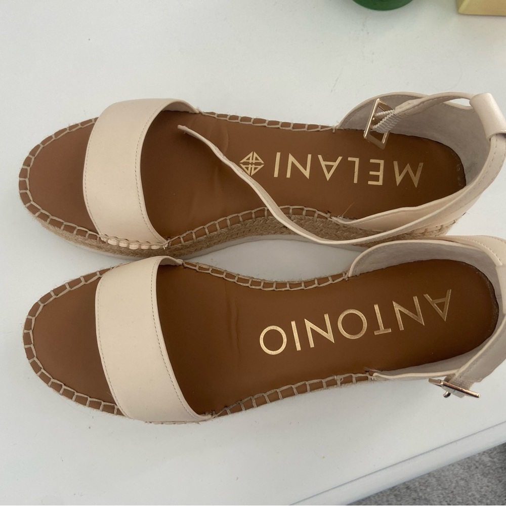 Women's Cream platform Sandals